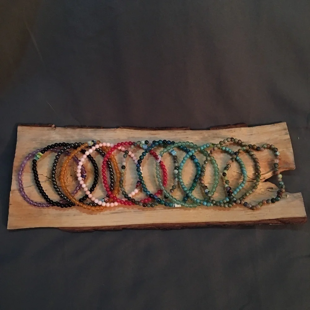 ❇️🖤semiprecious hematite bracelet